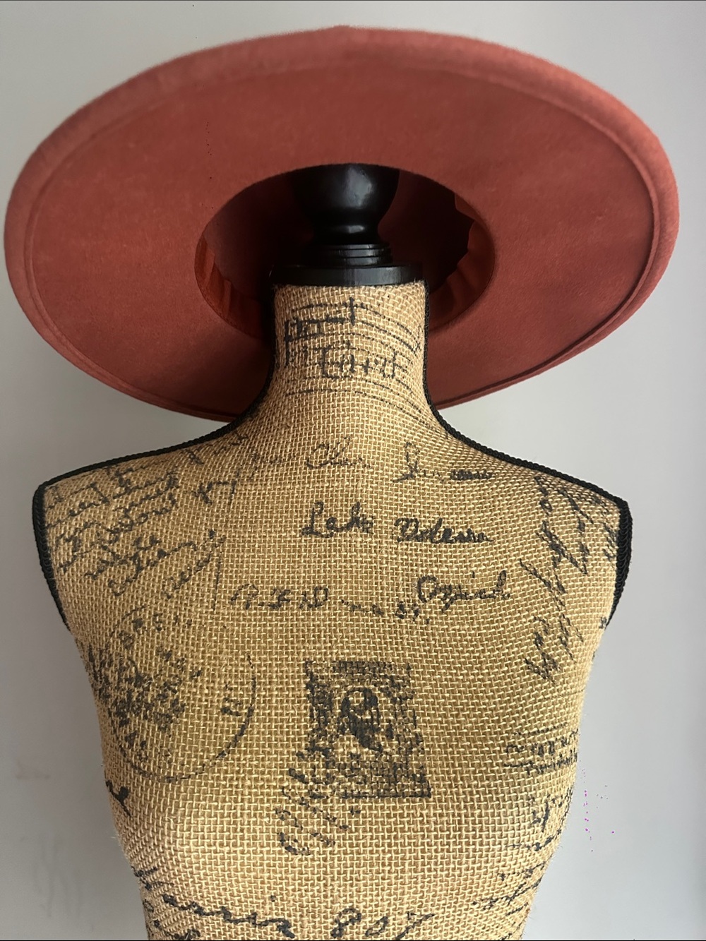 Sonoma Rust Red Wide-Brim Hat on Script Dress Form
New without tags.